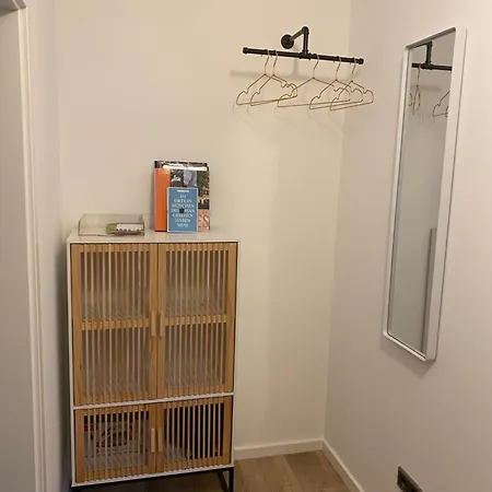 Apartment Helle Souterrainwohnung Mit Komfort